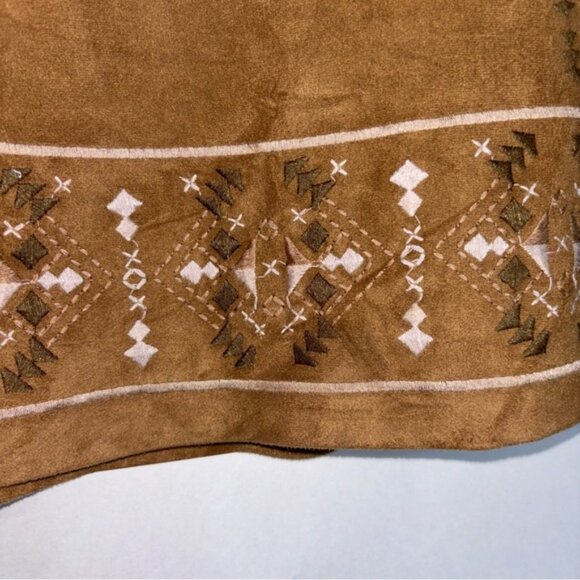 Abercrombie & Fitch Women’s Size 8 Brown Mini Skirt Embroidered Faux Suede Fall - Picture 8 of 10